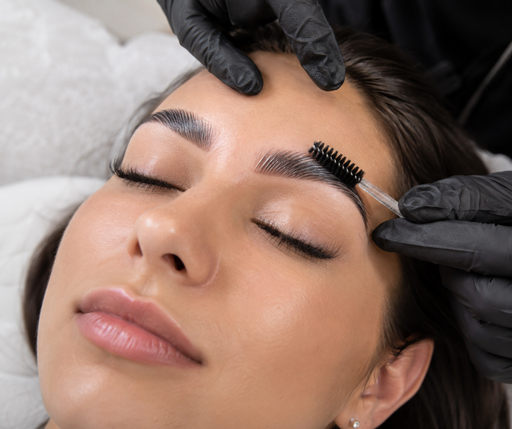 Brow Lift tretman – sve što treba da znate brow lift nika academy
